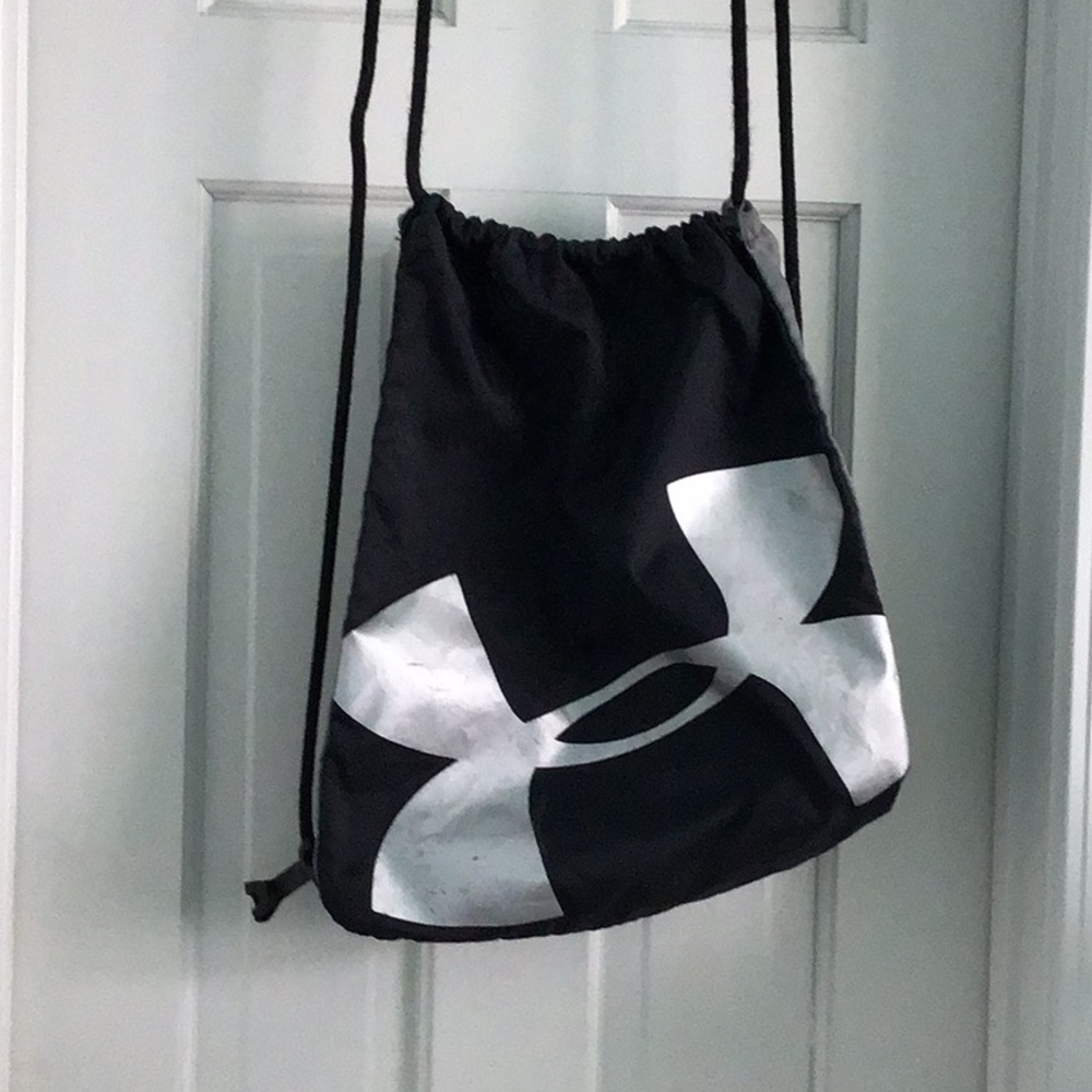 Under armor drawstring bag